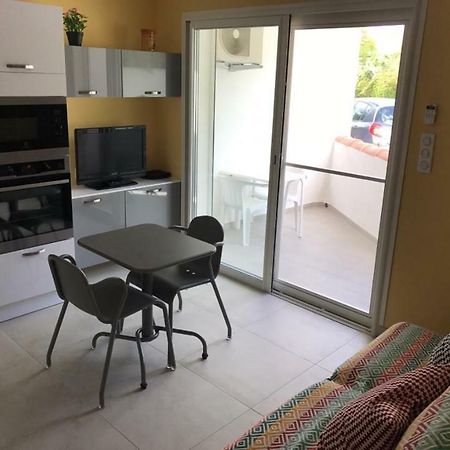 Appartement En Bord De Mer Saintes-Maries-de-la-Mer Exterior photo